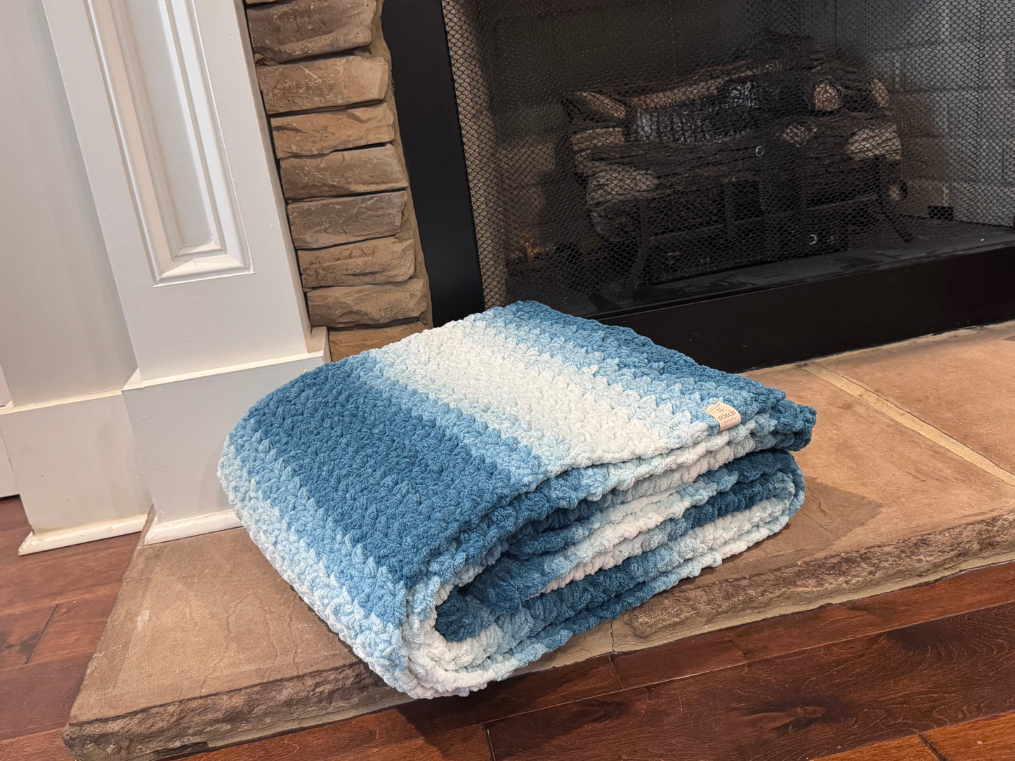 Color Drift Throw